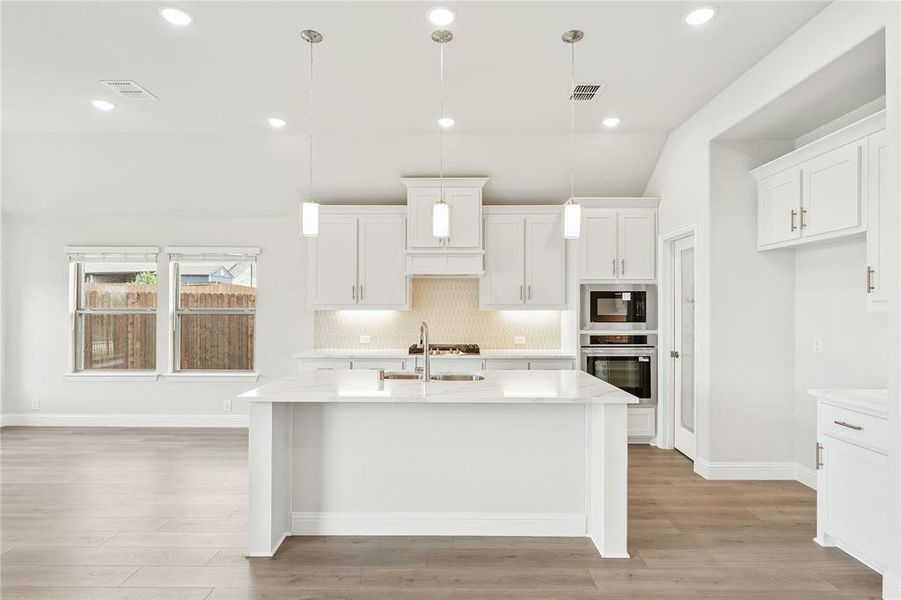 Furnished interior view inside a new home in Ridge Ranch, Mesquite (Image 7).