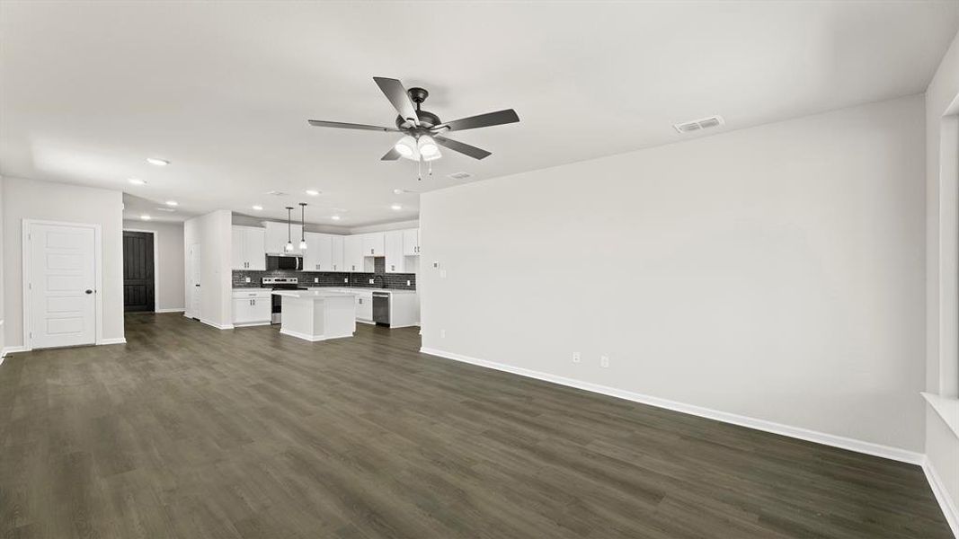 12. 2918 Plum Creek - Family (2) 12. 2918 Plum Creek - Family (2)