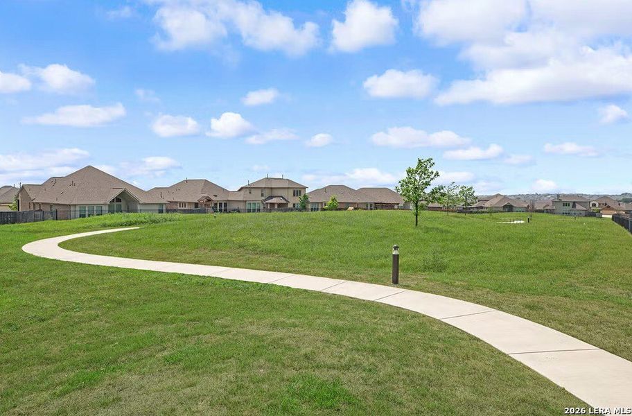 Community amenities in Foxbrook, Cibolo (Image 12).