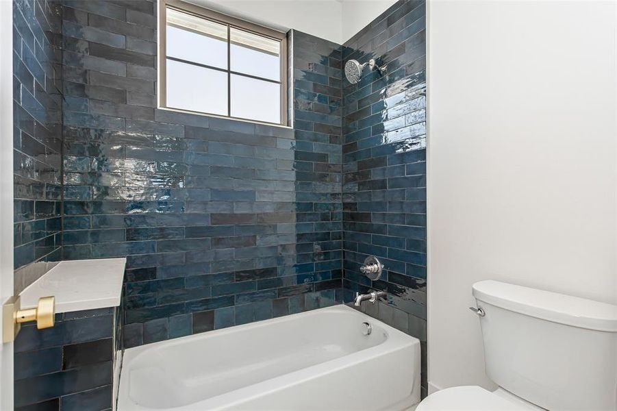 Furnished interior view inside a new home in , Dallas (Image 26).