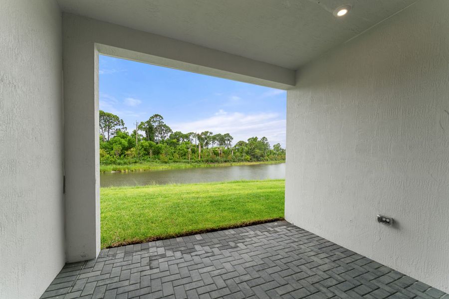 Exterior details and patio area of a home in Avila, Jensen Beach (Image 2).