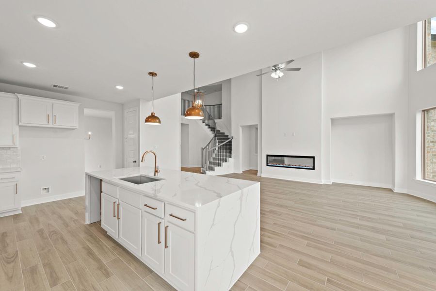 Representative image. Features, specifications, selections and colors may vary.