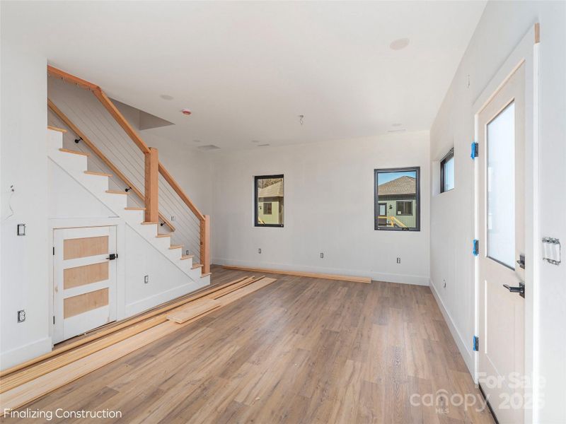 Spacious, unfurnished interior of a new home in , Waynesville (Image 7).