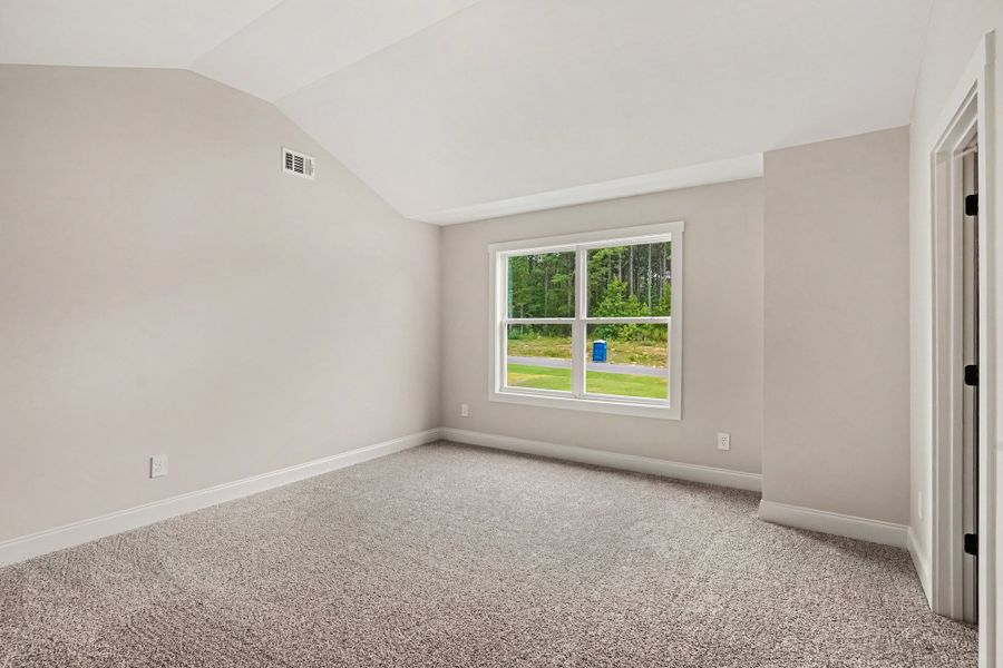 Spacious, unfurnished interior of a new home in Flint Farms, Concord (Image 42).