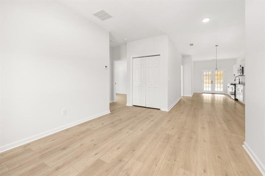 Spacious, unfurnished interior of a new home in , Snellville (Image 52).