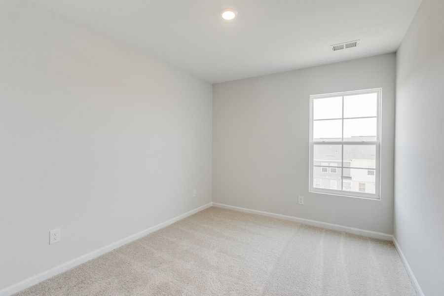 Spacious, unfurnished interior of a new home in Astoria, Columbia (Image 28). Spacious, unfurnished interior of a new home in Astoria, Columbia (Image 28).