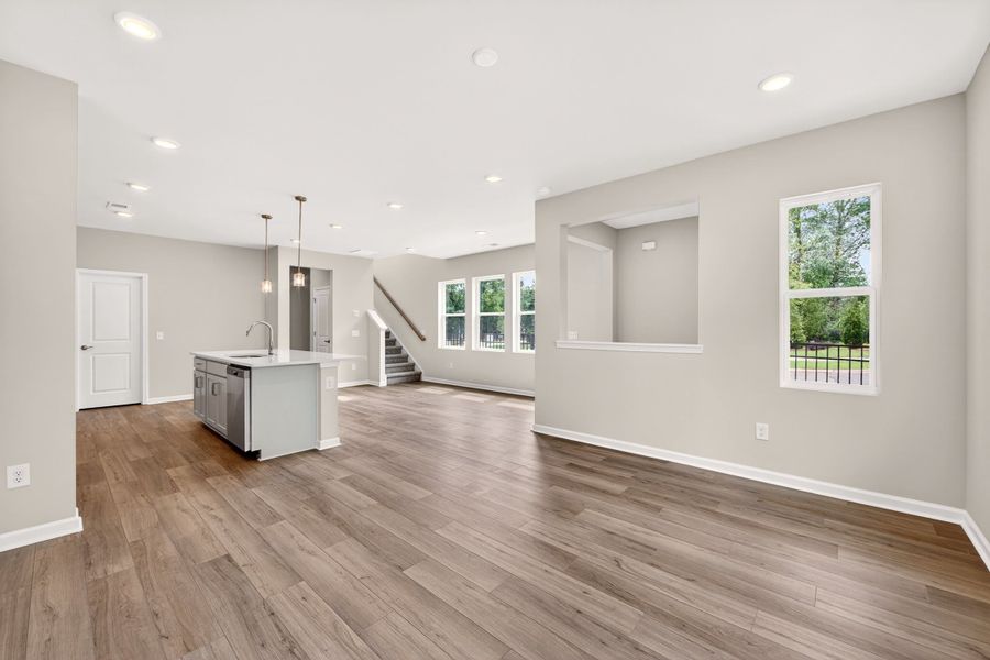 Spacious, unfurnished interior of a new home in Amplitude, Charlotte (Image 21).