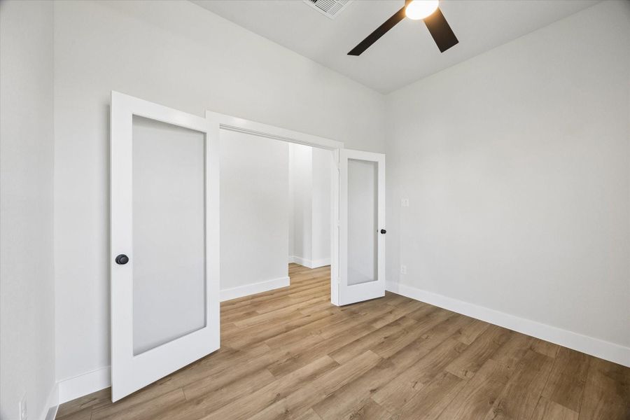 Spacious, unfurnished interior of a new home in , Montgomery (Image 18).