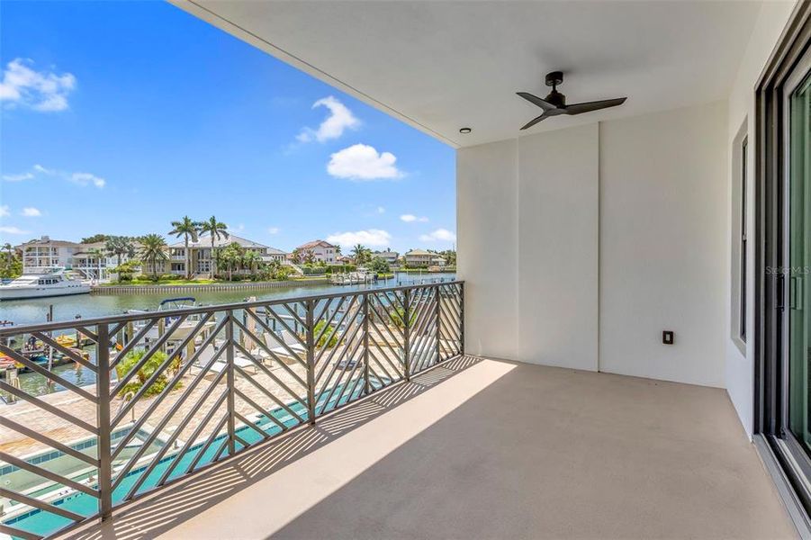 Spacious, unfurnished interior of a new home in , Tierra Verde (Image 47). Spacious, unfurnished interior of a new home in , Tierra Verde (Image 47).