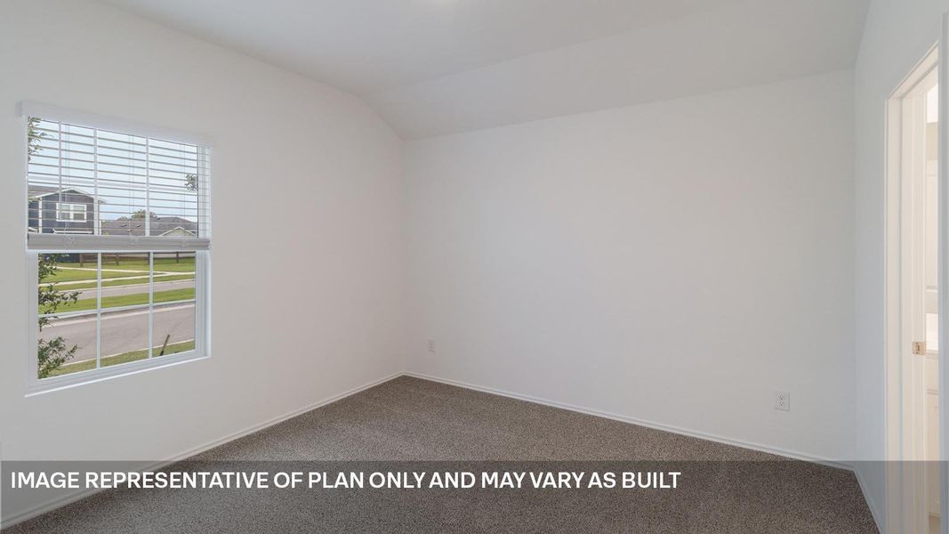 Spacious, unfurnished interior of a new home in Valverde, Bastrop (Image 8).
