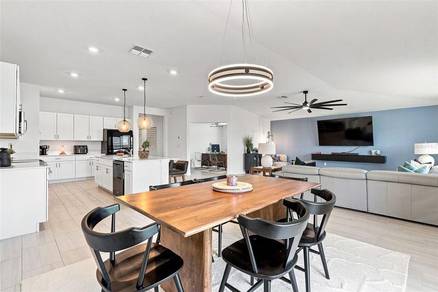 Furnished interior view inside a new home in Balm Grove, Wimauma (Image 15).