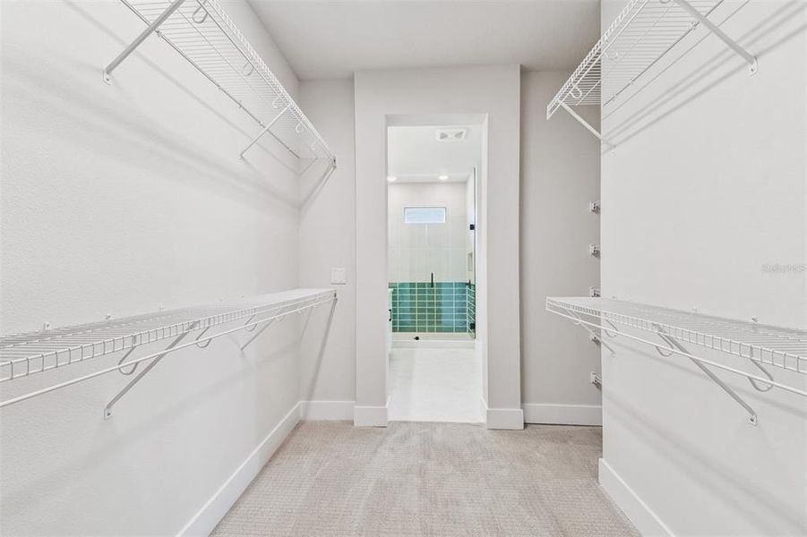 Spacious, unfurnished interior of a new home in Emerald Landing at Waterside at Lakewood Ranch – Cottage Series, Sarasota (Image 33).