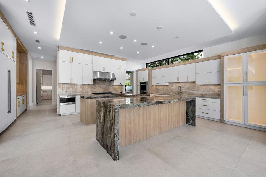 Furnished interior view inside a new home in , Boca Raton (Image 21).