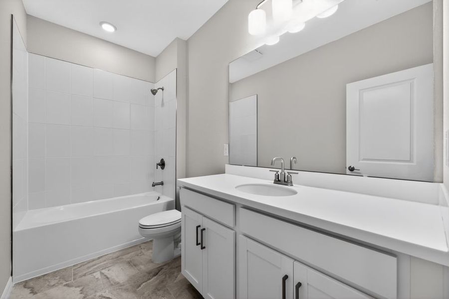 Representative furnished interior of a home built from the Bellflower by Taylor Morrison in Cherry Elm at SilverLeaf, St. Augustine (Image 13).