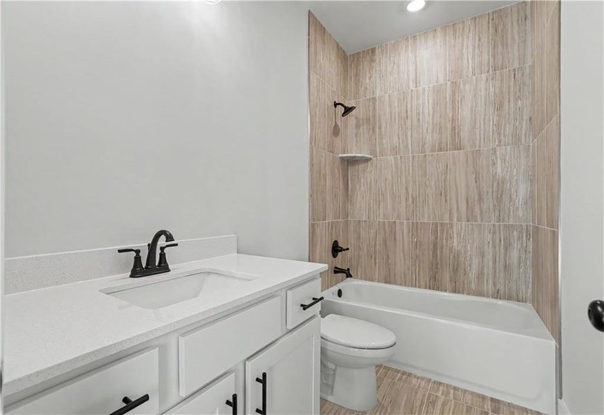 Furnished interior view inside a new home in , Jefferson (Image 12).