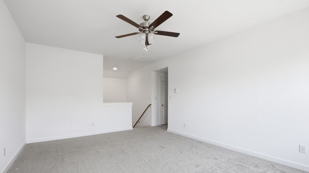Furnished interior view inside a new home in Creeks Crossing, Elgin (Image 8). Furnished interior view inside a new home in Creeks Crossing, Elgin (Image 8).