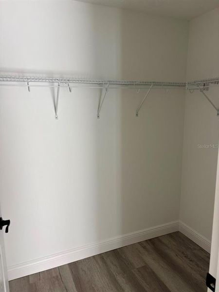 Spacious, unfurnished interior of a new home in , Dunnellon (Image 22).