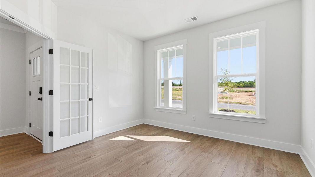 Furnished interior view inside a new home in Harrier Point, Woodruff (Image 7).