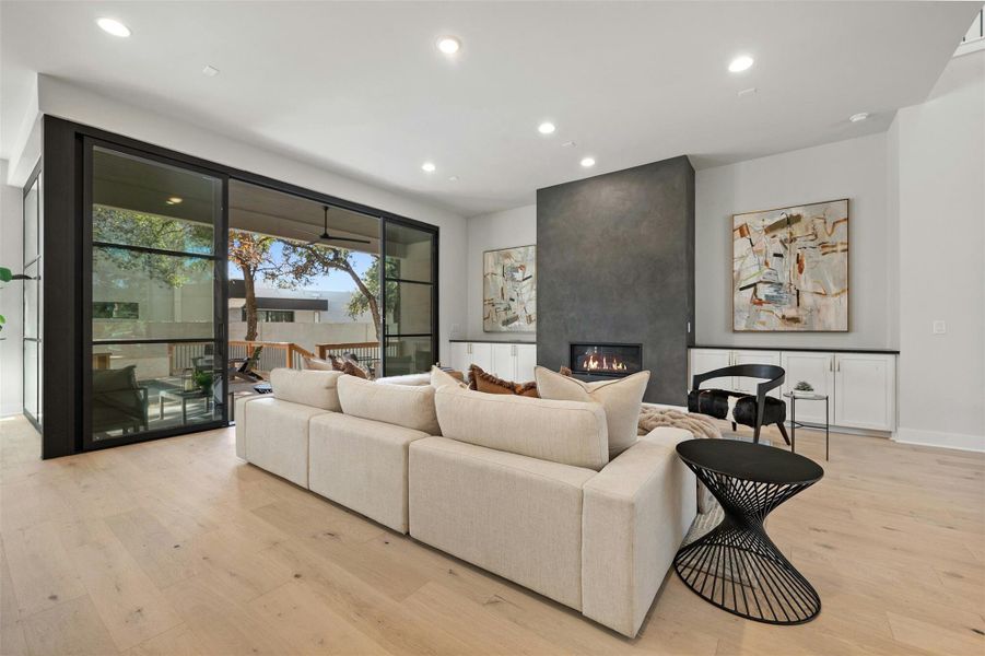 Furnished interior view inside a new home in , Austin (Image 32). Furnished interior view inside a new home in , Austin (Image 32).