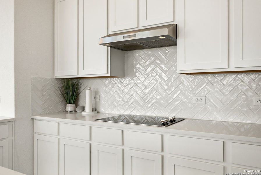 Close-up of interior finishes inside a home in Arched Oaks, Floresville (Image 21). Close-up of interior finishes inside a home in Arched Oaks, Floresville (Image 21).