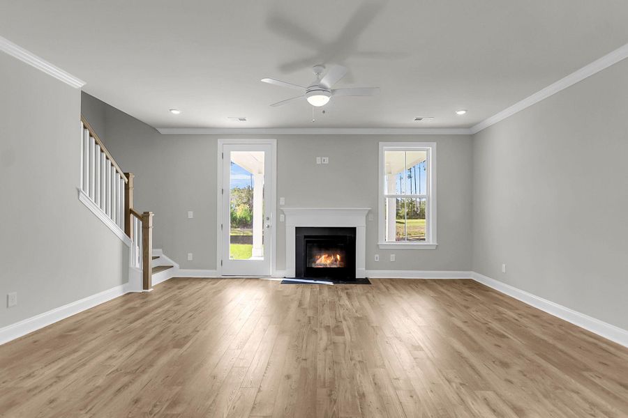 Spacious, unfurnished interior of a new home in Tidewater at Lakes of Cane Bay, Summerville (Image 33).