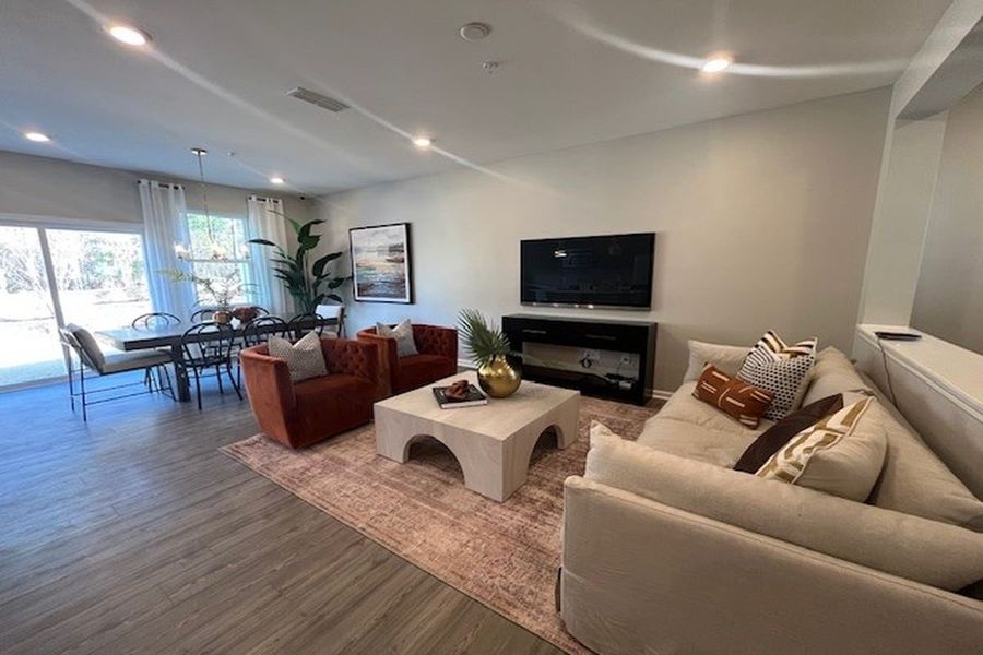 Furnished interior view inside a new home in Bridgepoint, Chapel Hill (Image 5).