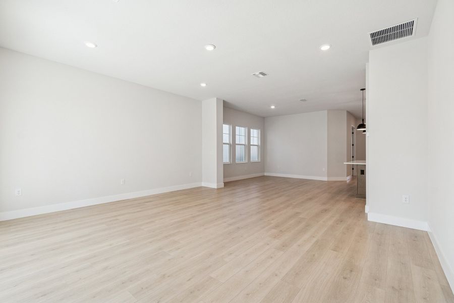 The Sandbank - Family Room