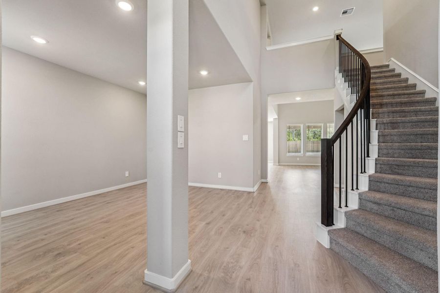 Photo is not of the actual home, but is an inspirational photo of builder’s model home and may depict options, furnishings, and/or decorator features that are not included Photo is not of the actual home, but is an inspirational photo of builder’s model home and may depict options, furnishings, and/or decorator features that are not included