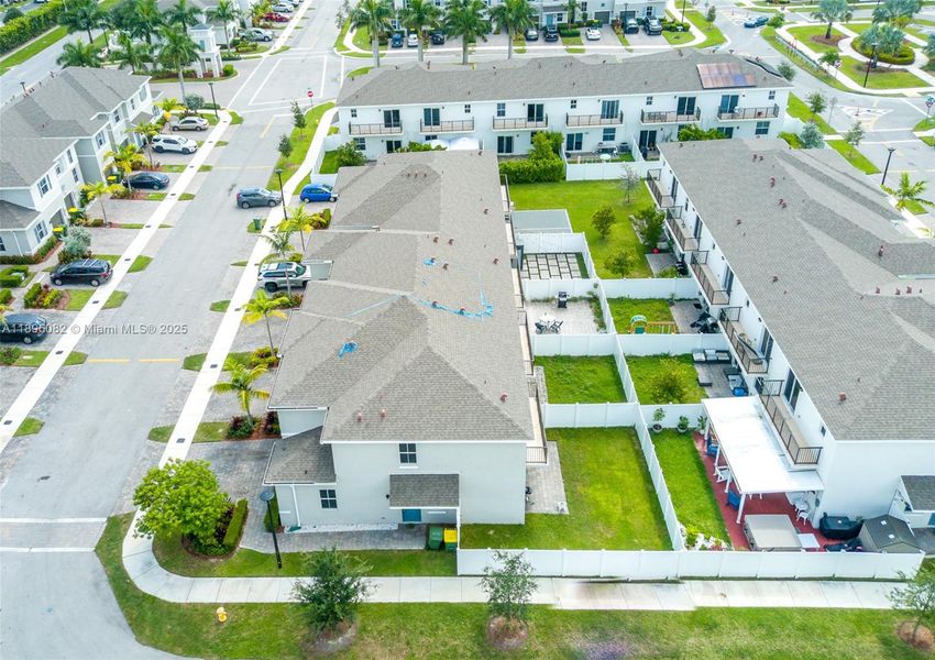 Image 50 of a home in .