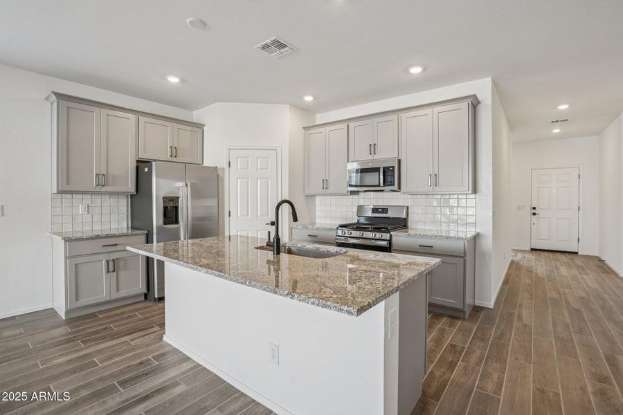 14-web-or-mls-W Old Timer Rd-S1211-014