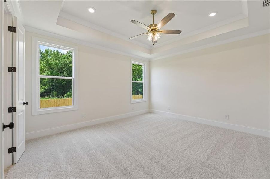 Spacious, unfurnished interior of a new home in Aberdeen, Hoschton (Image 34).