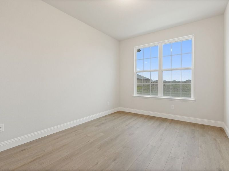 Spacious, unfurnished interior of a new home in Waverly Estates, Nevada (Image 13). Spacious, unfurnished interior of a new home in Waverly Estates, Nevada (Image 13).