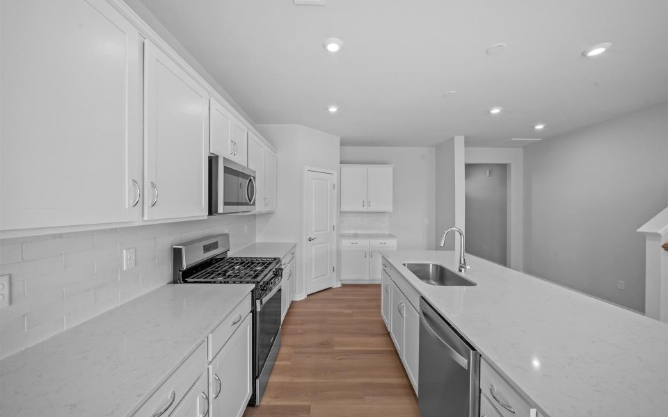 Furnished interior view inside a new home in Fox Hollow, Spartanburg (Image 9).