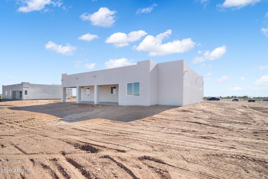 32744 W Bellview St-23