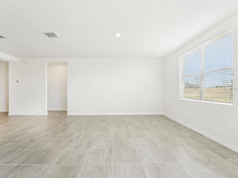 Spacious, unfurnished interior of a new home in Benton Hills - Classic Series, Brooksville (Image 34).