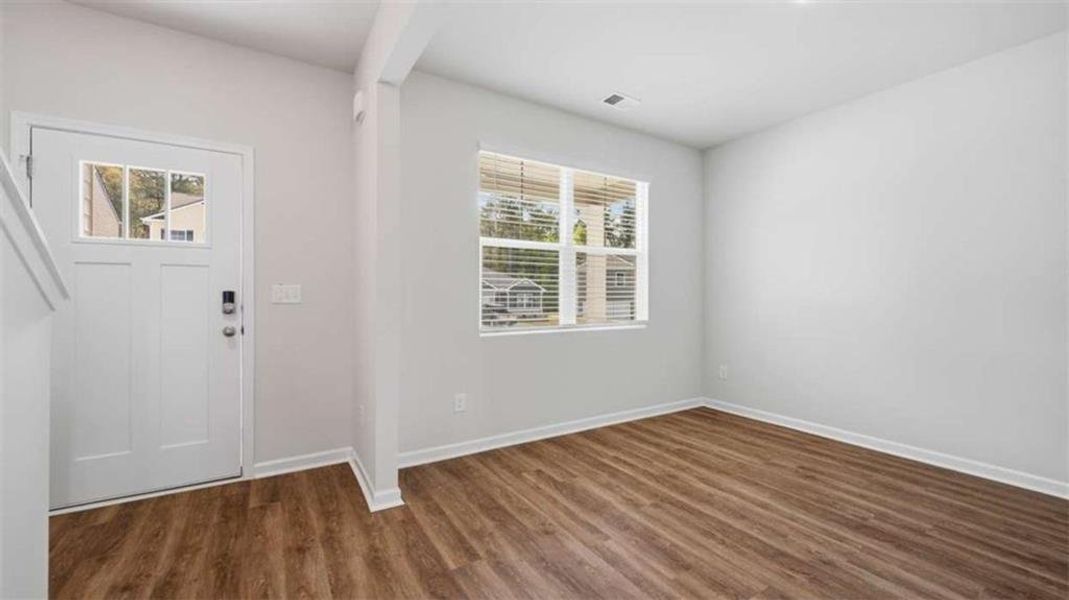 Spacious, unfurnished interior of a new home in Twin Lakes, Hoschton (Image 13).