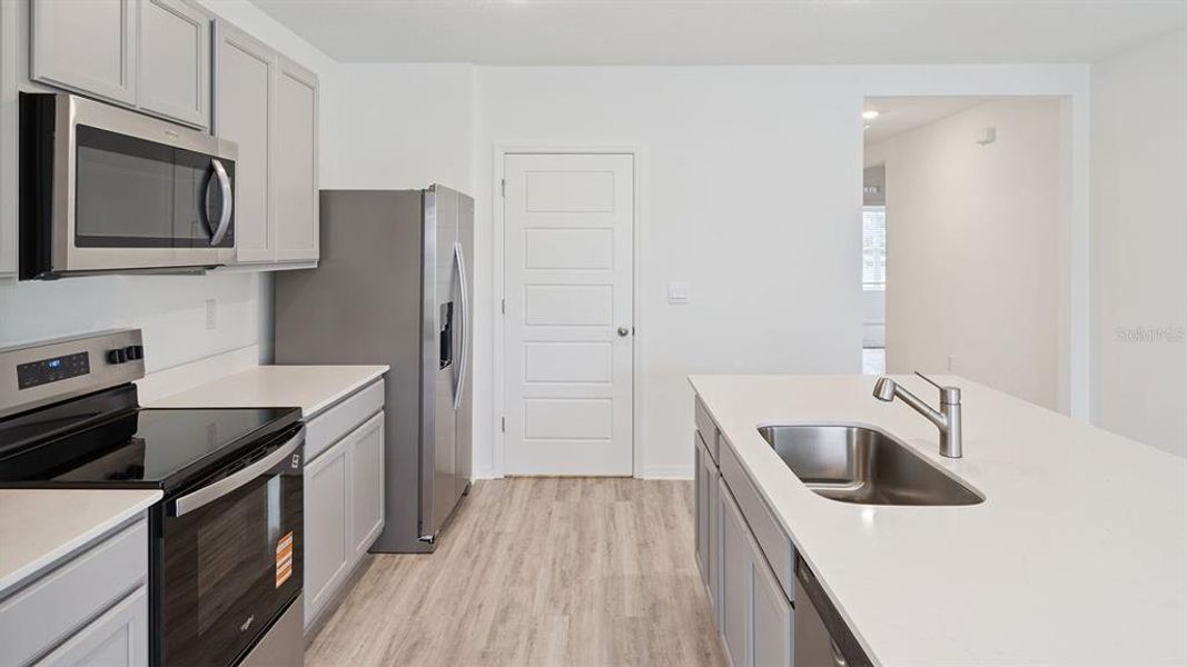 Furnished interior view inside a new home in Summerlin at Hawthorne Ranch, Lakeland (Image 5).
