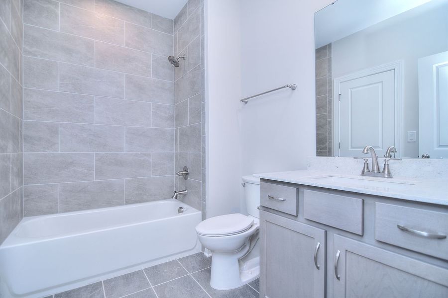 Representative furnished interior of a home built from the Davidson by Greybrook Homes in Harbor Watch, Statesville (Image 9).
