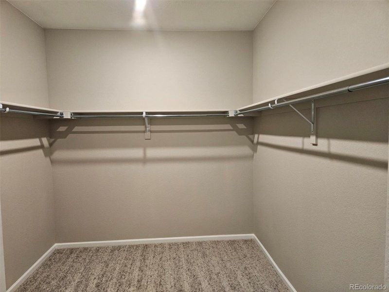 Spacious, unfurnished interior of a new home in , Brighton (Image 13).