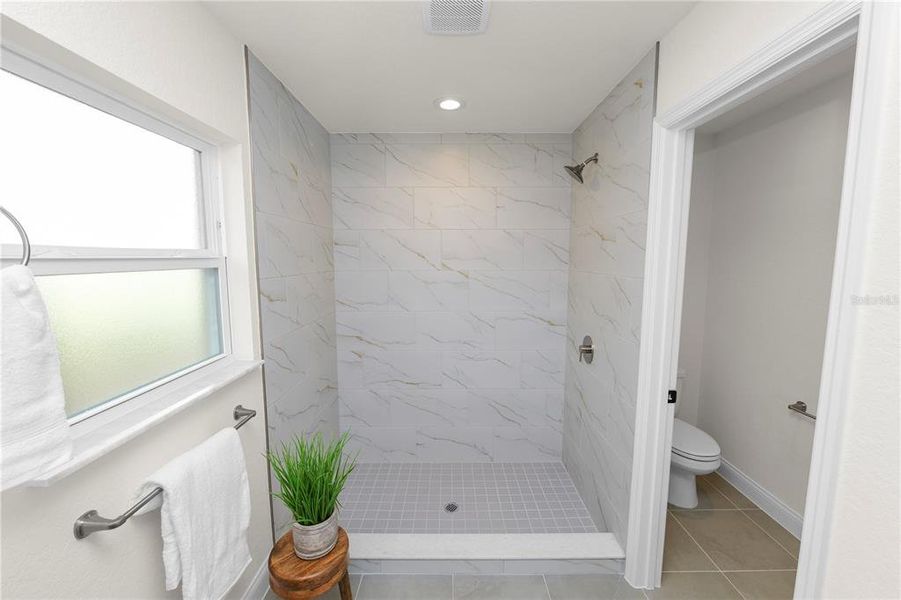 Image 38 of a home in .