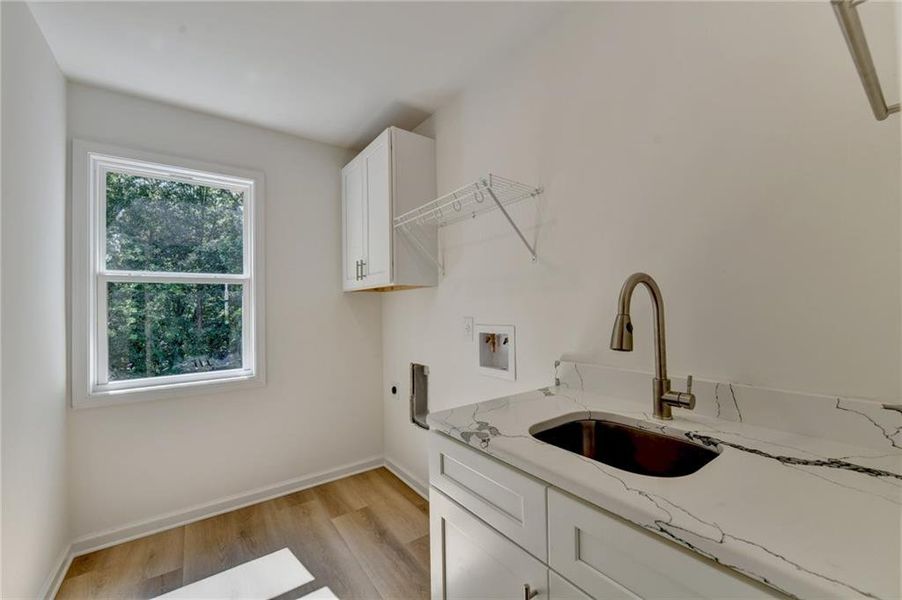 Image 79 of a home in .