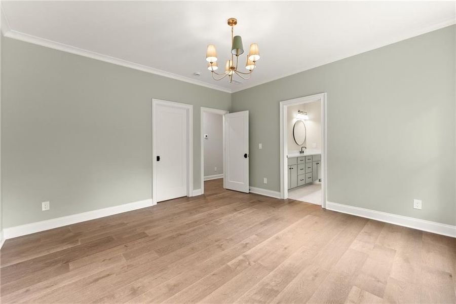 Spacious, unfurnished interior of a new home in , Gainesville (Image 41).