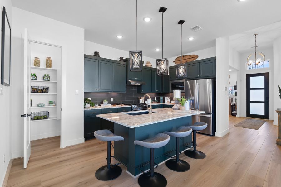 Furnished interior view inside a new home in Sienna, Missouri City (Image 19).