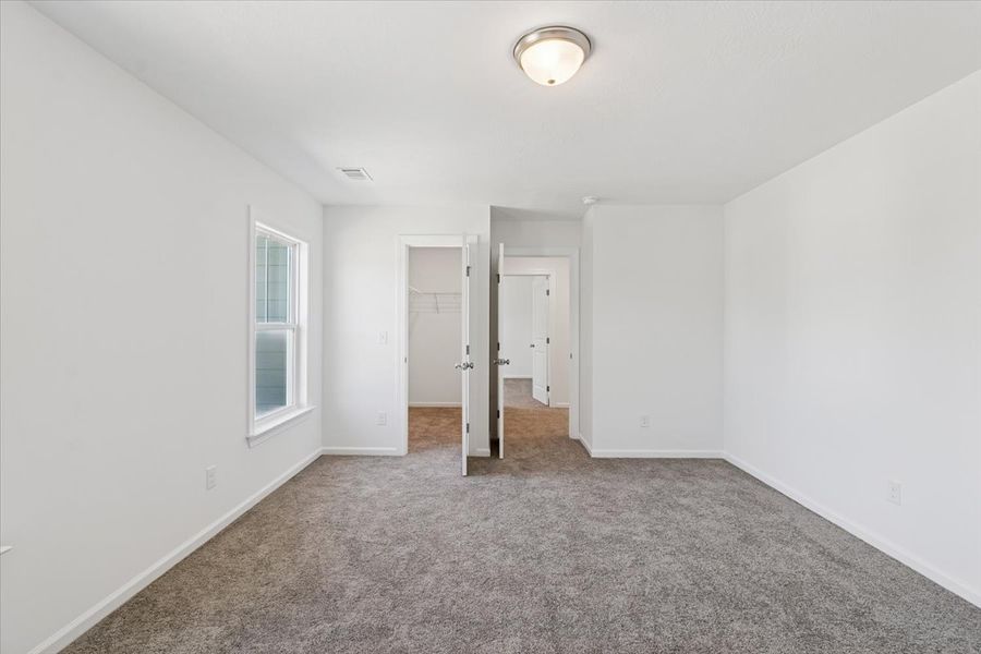 Spacious, unfurnished interior of a new home in Crawford Creek, Grovetown (Image 24).