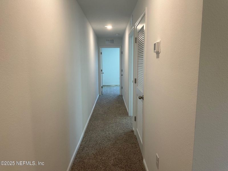 Spacious, unfurnished interior of a new home in Irongate Villas, Jacksonville (Image 21). Spacious, unfurnished interior of a new home in Irongate Villas, Jacksonville (Image 21).
