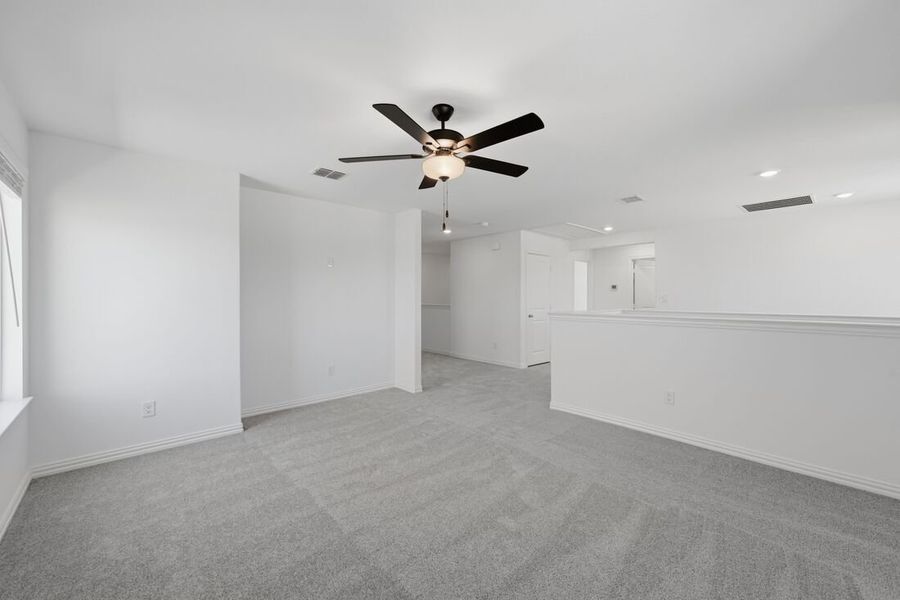 Spacious, unfurnished interior of a new home in Parks at Foster Crossing, Anna (Image 25). Spacious, unfurnished interior of a new home in Parks at Foster Crossing, Anna (Image 25).