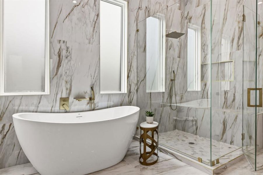 Furnished interior view inside a new home in , Dallas (Image 30).