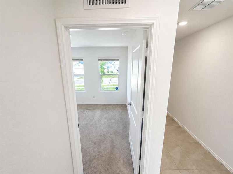 Spacious, unfurnished interior of a new home in Wright Farms: Watermill Collection, Dallas (Image 24).