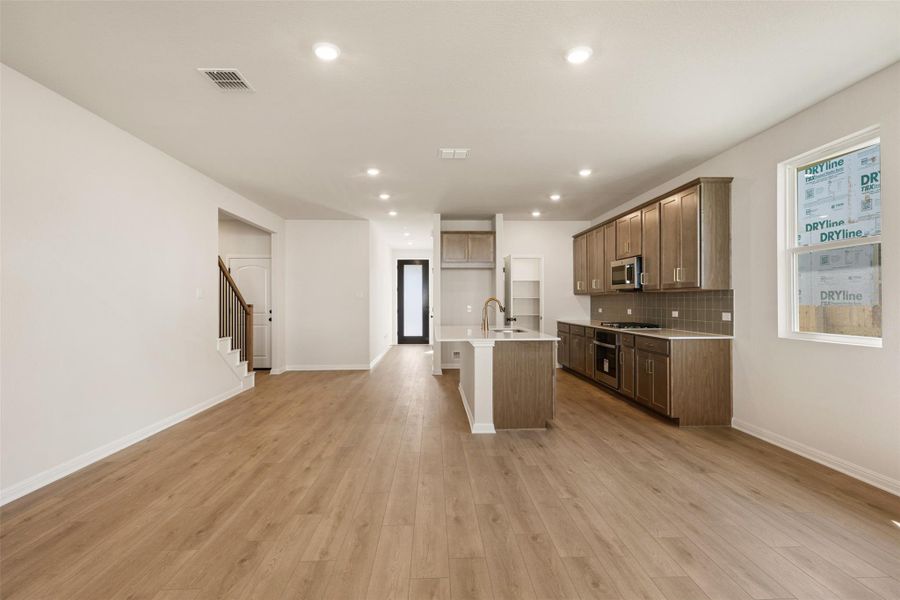 Furnished interior view inside a new home in Patterson Ranch, Georgetown (Image 10).