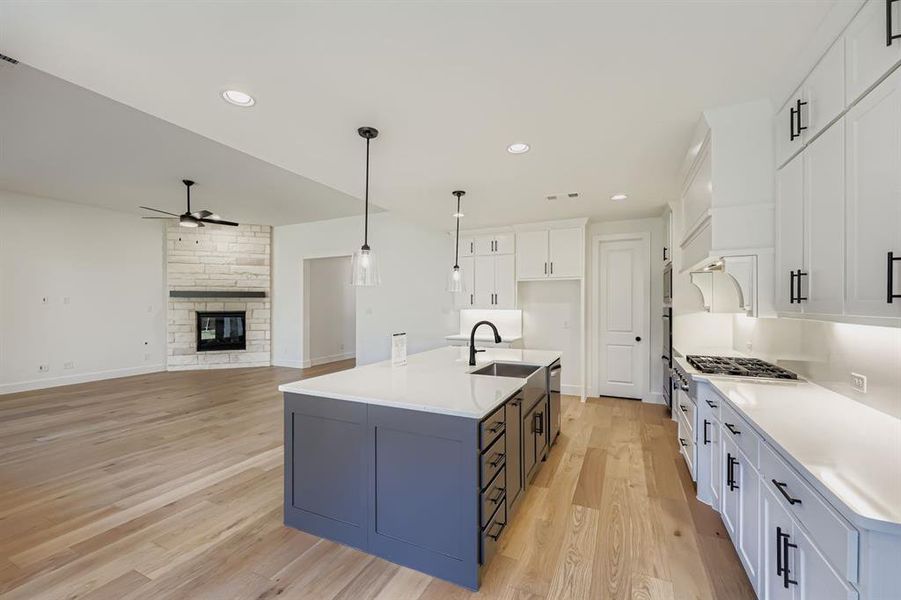 Furnished interior view inside a new home in M3 Ranch 60s, Mansfield (Image 7).
